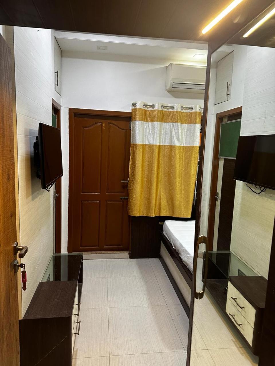 Temple View Home Stay Tiruvannāmalai Zewnętrze zdjęcie