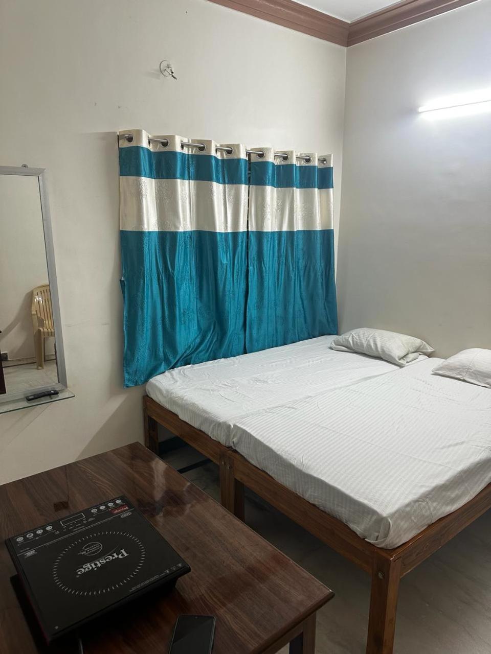 Temple View Home Stay Tiruvannāmalai Zewnętrze zdjęcie