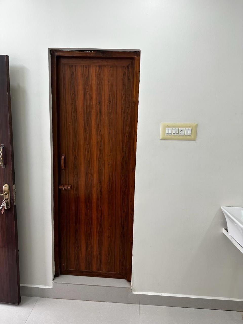 Temple View Home Stay Tiruvannāmalai Zewnętrze zdjęcie
