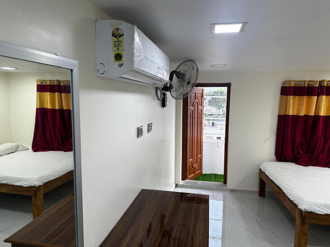 Temple View Home Stay Tiruvannāmalai Zewnętrze zdjęcie