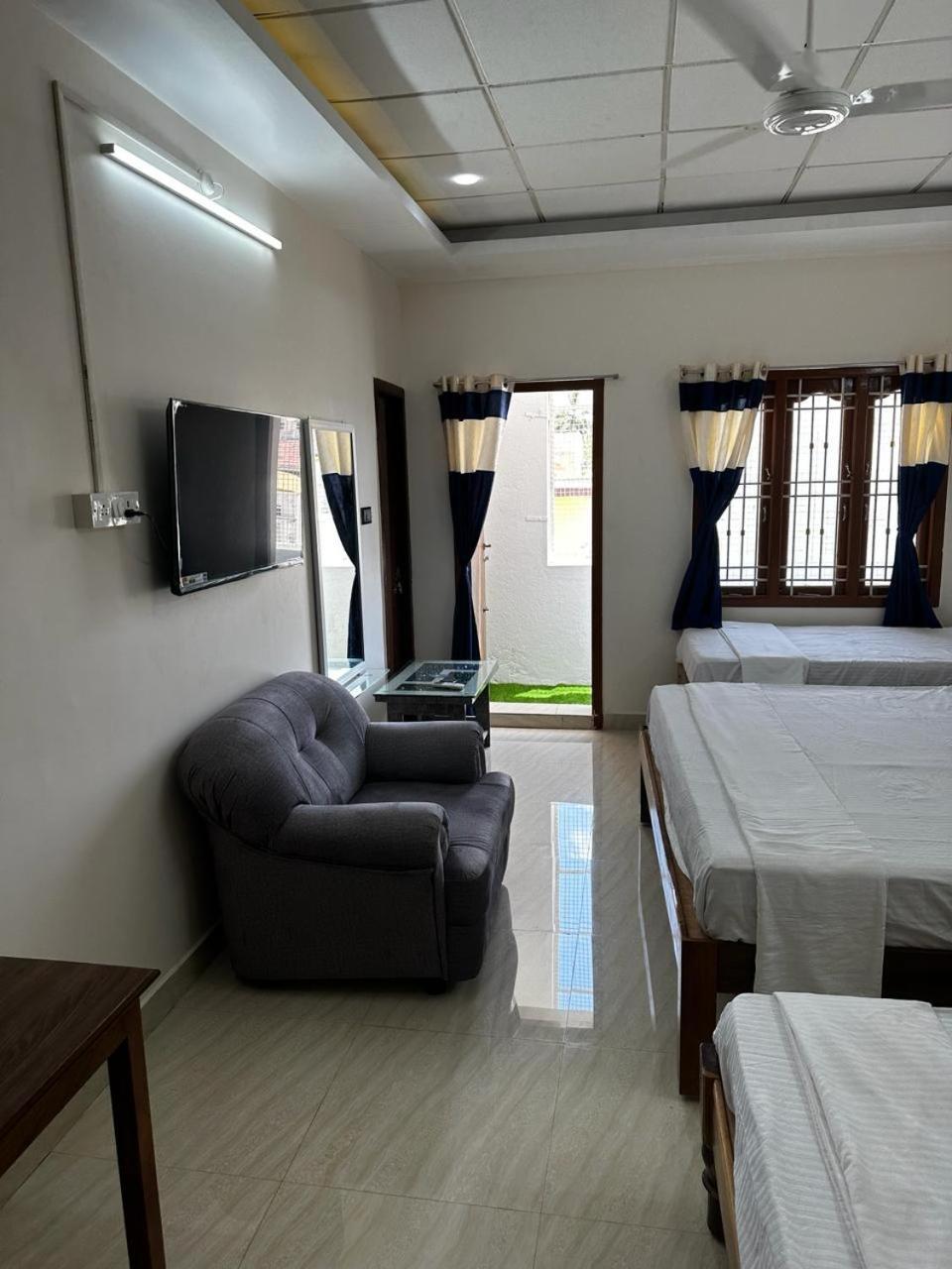 Temple View Home Stay Tiruvannāmalai Zewnętrze zdjęcie