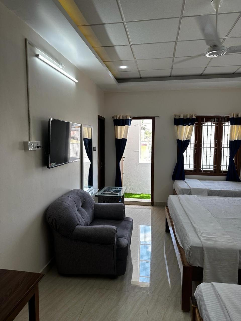 Temple View Home Stay Tiruvannāmalai Zewnętrze zdjęcie