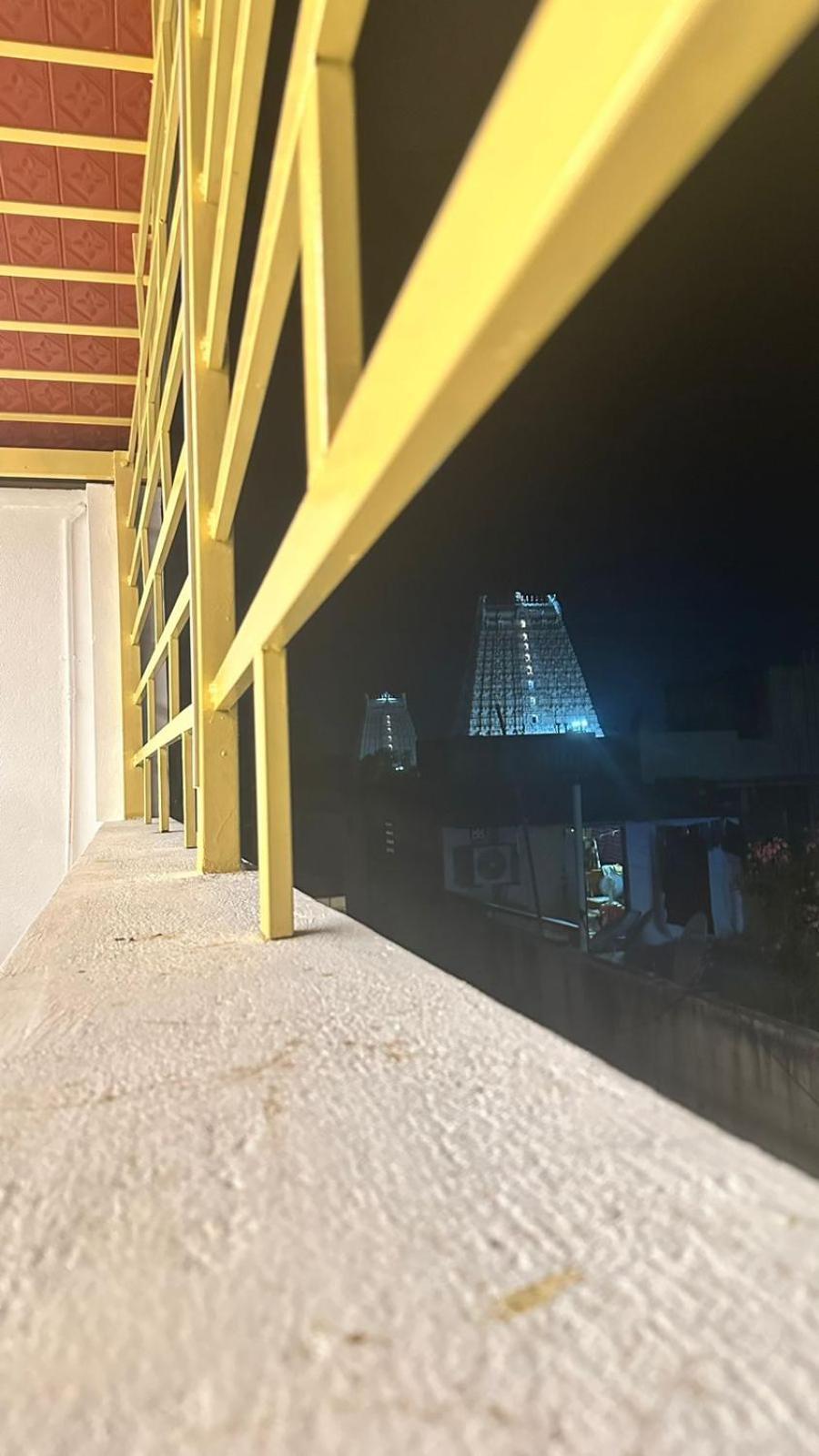 Temple View Home Stay Tiruvannāmalai Zewnętrze zdjęcie